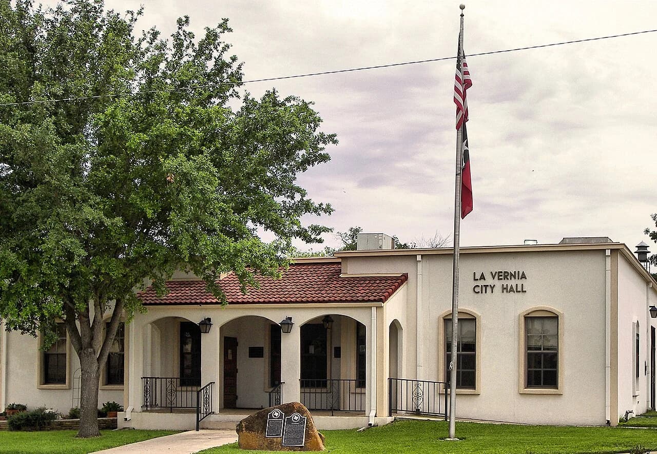 La Vernia City Hall