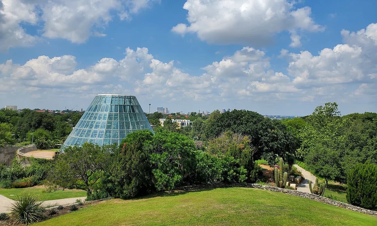 Nearby San Antonio: San Antonio Botanical Garden