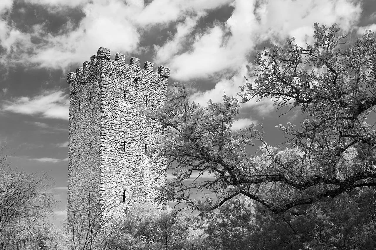 Nearby San Antonio: Comanche Lookout Park