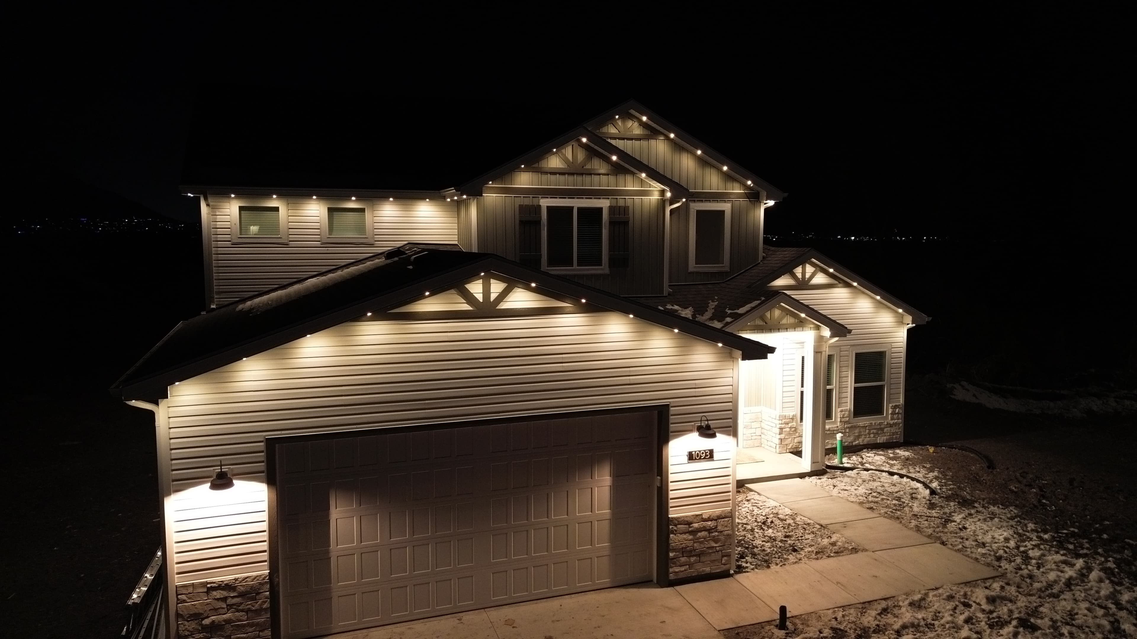Permanent LED lighting on a home, a TruLight network installation