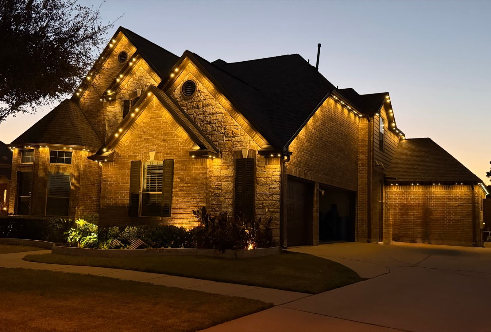 TruLight Austin Warm White Estate installation