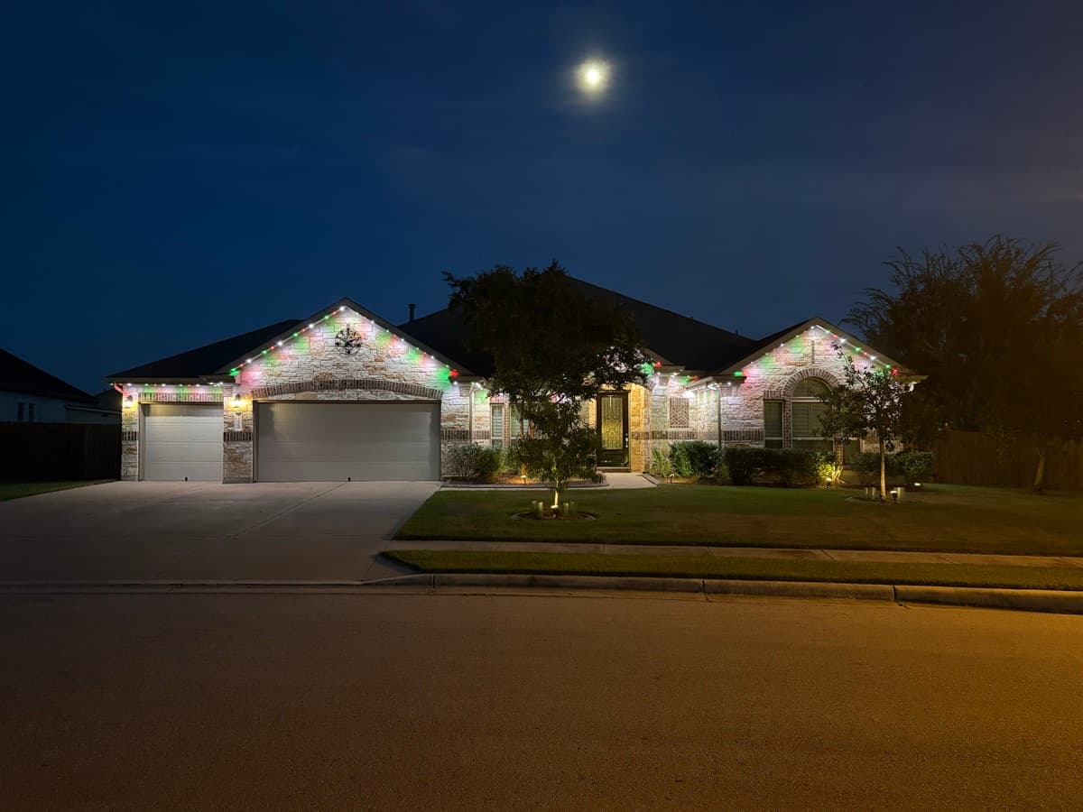 TruLight Holiday Lighting installation example